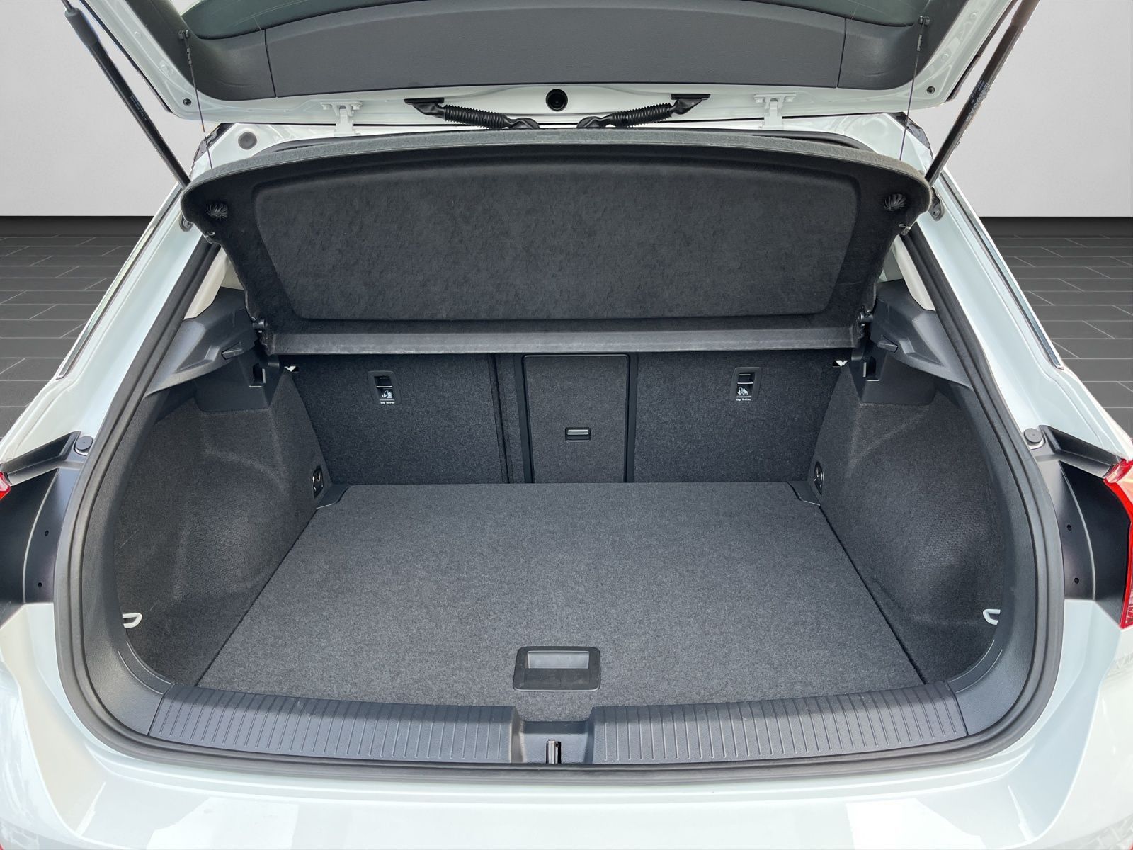 Volkswagen T-Roc - Bild 15