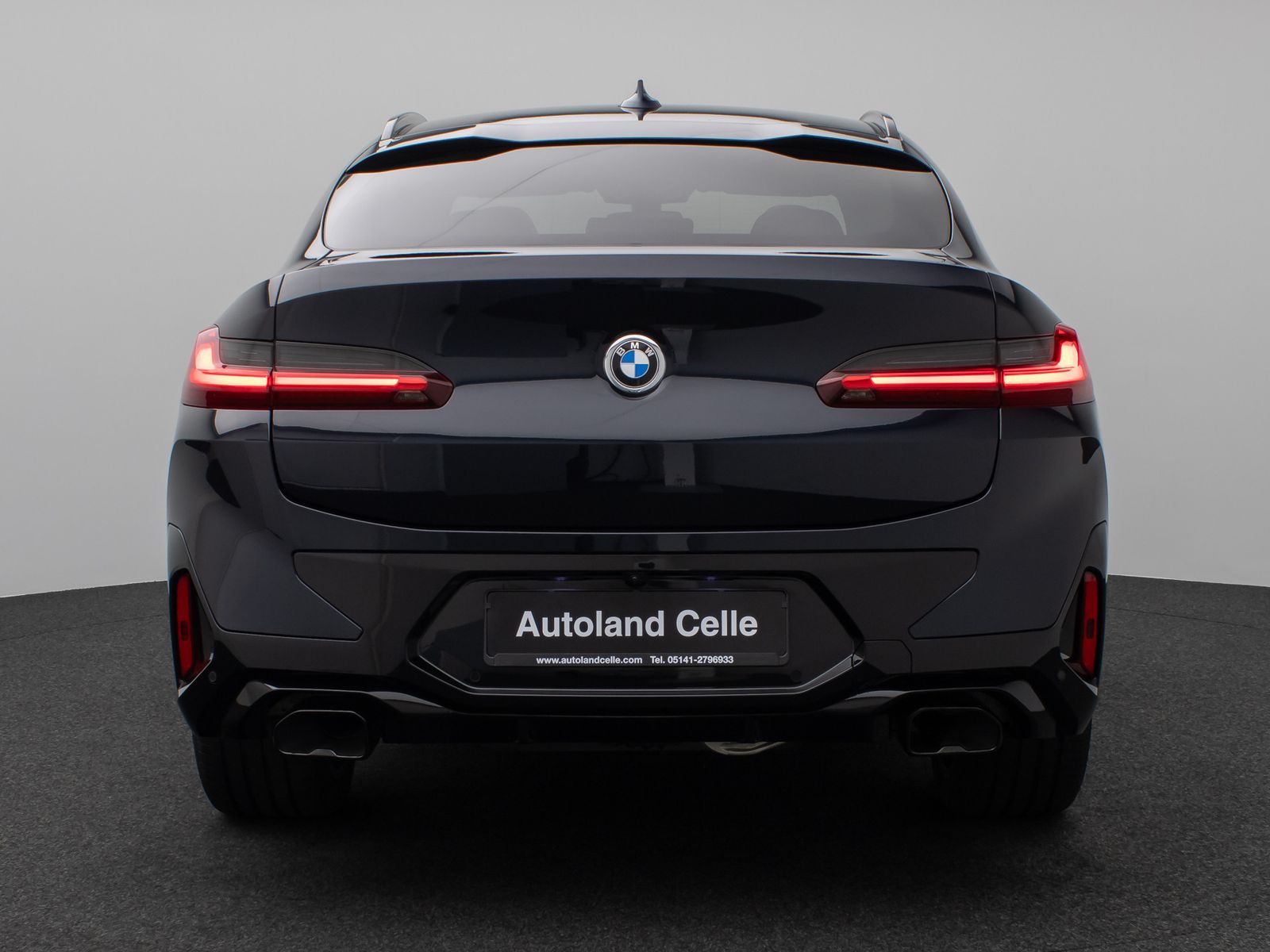 Fahrzeugabbildung BMW X4 M40i Panorama Laser Kamera HUD DAB HiFi AHK