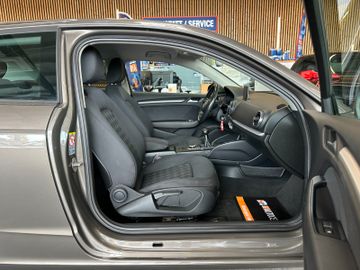 Audi A3 attraction **BiXENON*TÜV*KLIMA*TEMPOMAT*
