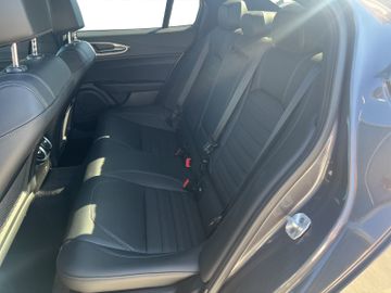 Alfa Romeo Giulia Veloce Q4 2.0 Turbo 16V Kam.+KeyLess+SHZ