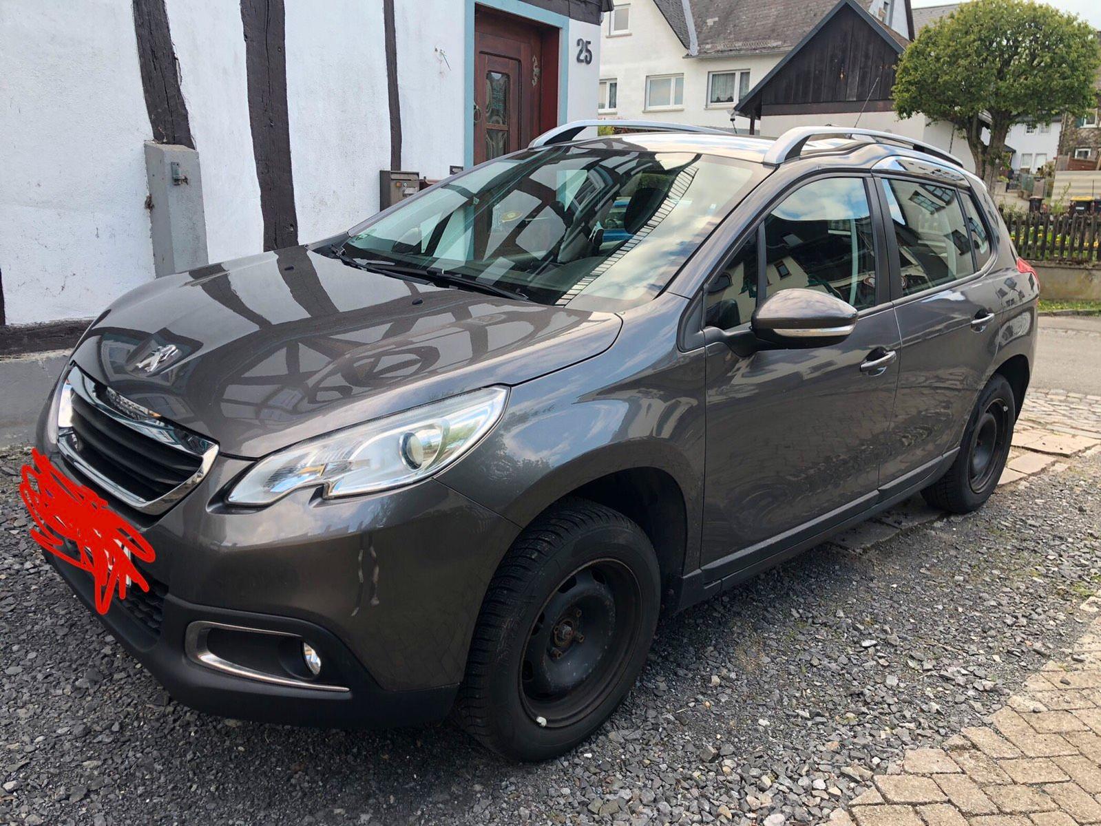 Peugeot 2008 2015 — engine 82 HP (60kW)