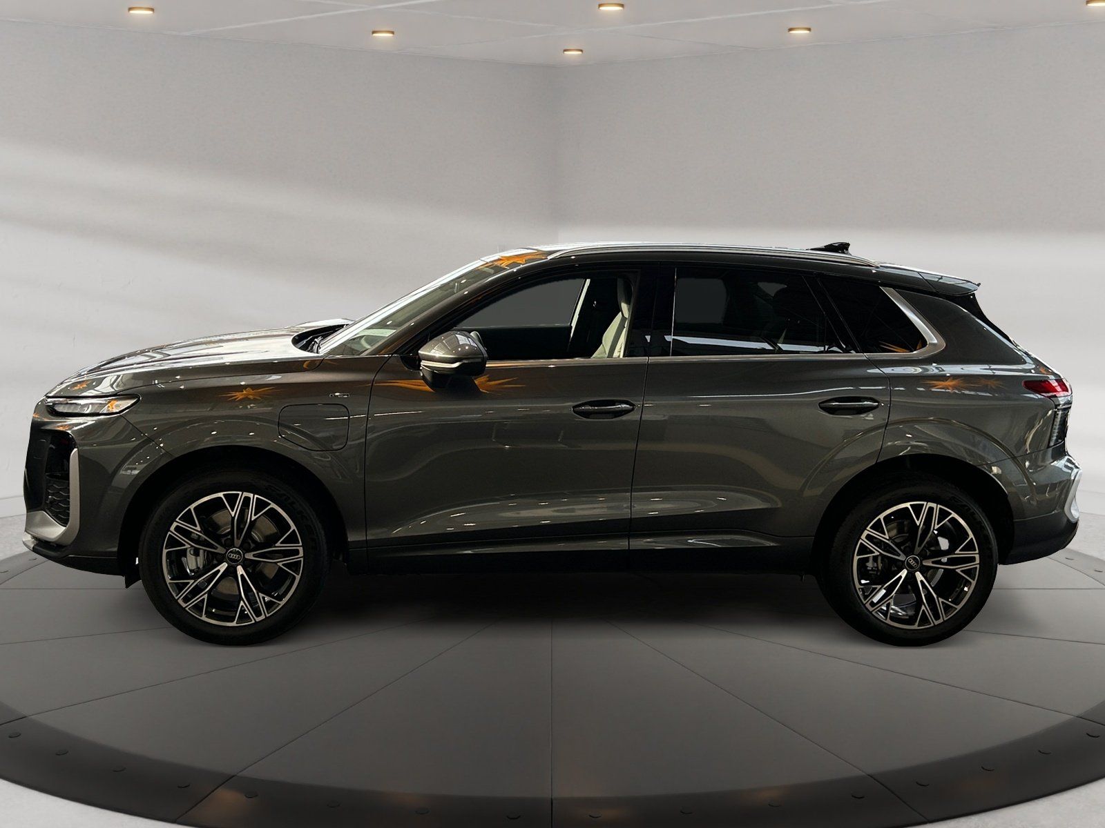 Audi Q3 SUV e-hybrid 200 kW S tronic S Line,Kam.,ACC foto 3