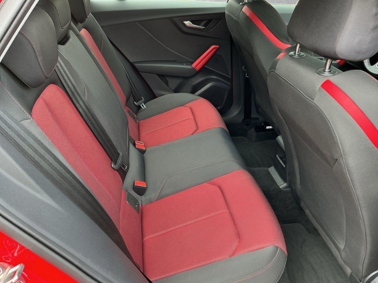 Audi Q2 30 TFSI SPORT S-LINE EXT. LED+NAV+SHZ+PDC+AHK, миниатюра 16