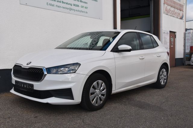 Skoda Fabia 1.0 TSI Active PDC Klima