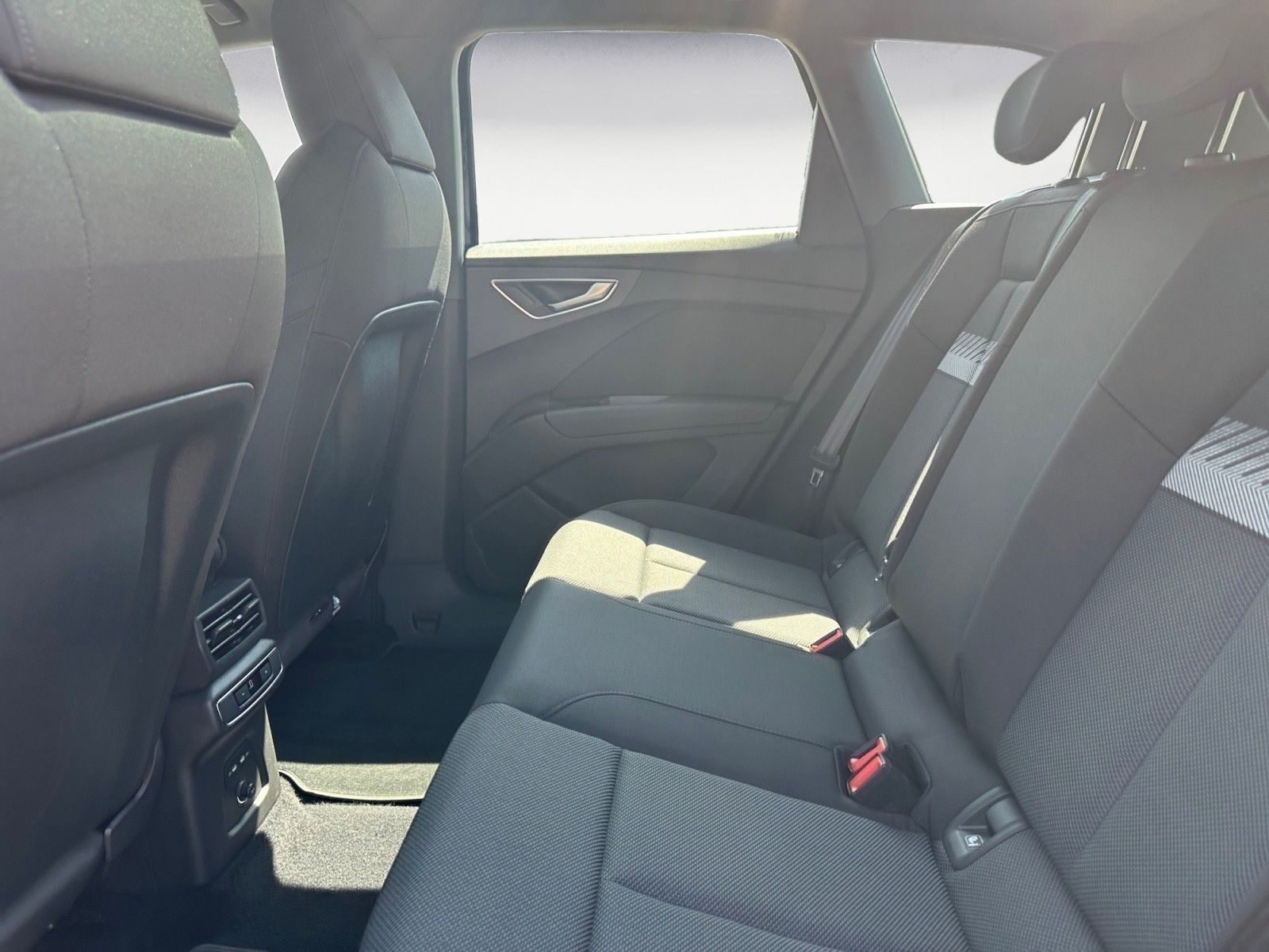 Audi Q4 e-tron - Bild 14