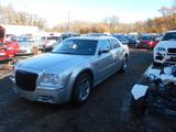 Chrysler 300C 2.7 V6 Autom. - silberne Chrysler 300C
