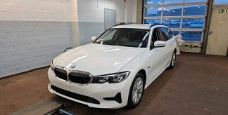 BMW 330 e T Advantage NAVI*LED*SPORT*KEYLESS