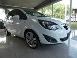 Opel Meriva B Innovation - Opel Meriva mit Panoramadach