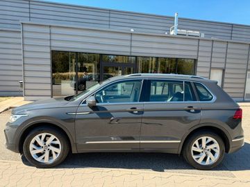 Volkswagen Tiguan - 4