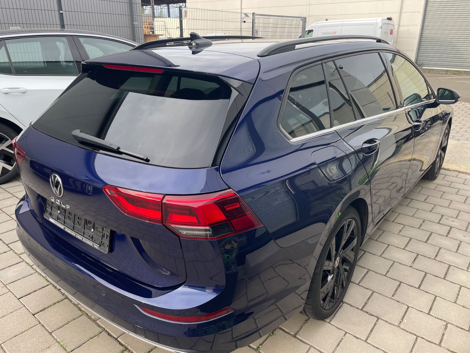Volkswagen Golf VIII Variant 1.5TSI Style/18"NAVI. uvm. imagem 3