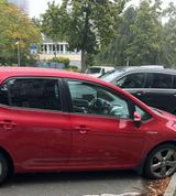 Toyota Auris Hybrid \ SEHR GEPFLEGT/RÜCKPARKKAMERA - gebrauchte Toyota Auris aus dem Jahr 2012