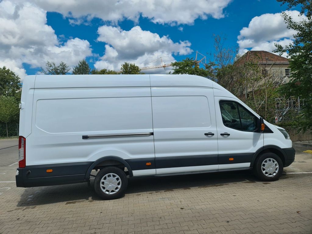 Image of Ford Transit