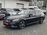 Mercedes-Benz C 300 T de AVANTGARDE LED DISTR. TOTW. SPURASSIS - Mercedes-Benz C 300 in Hannover