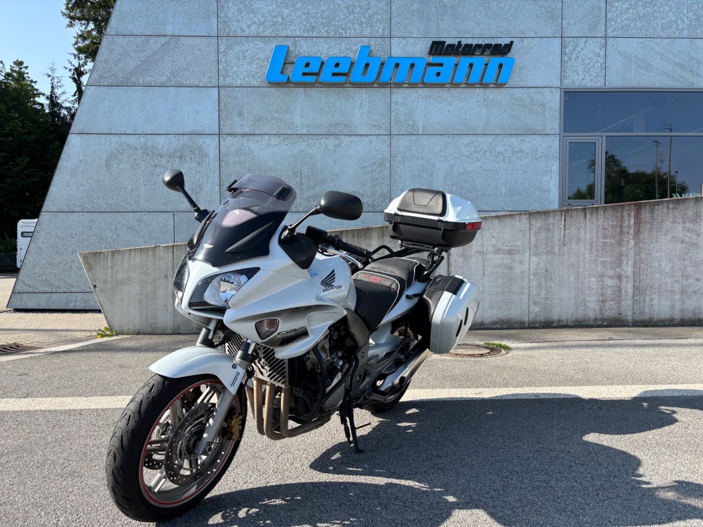 Fahrzeugabbildung Honda CBF 1000 A Kofferset Navigator