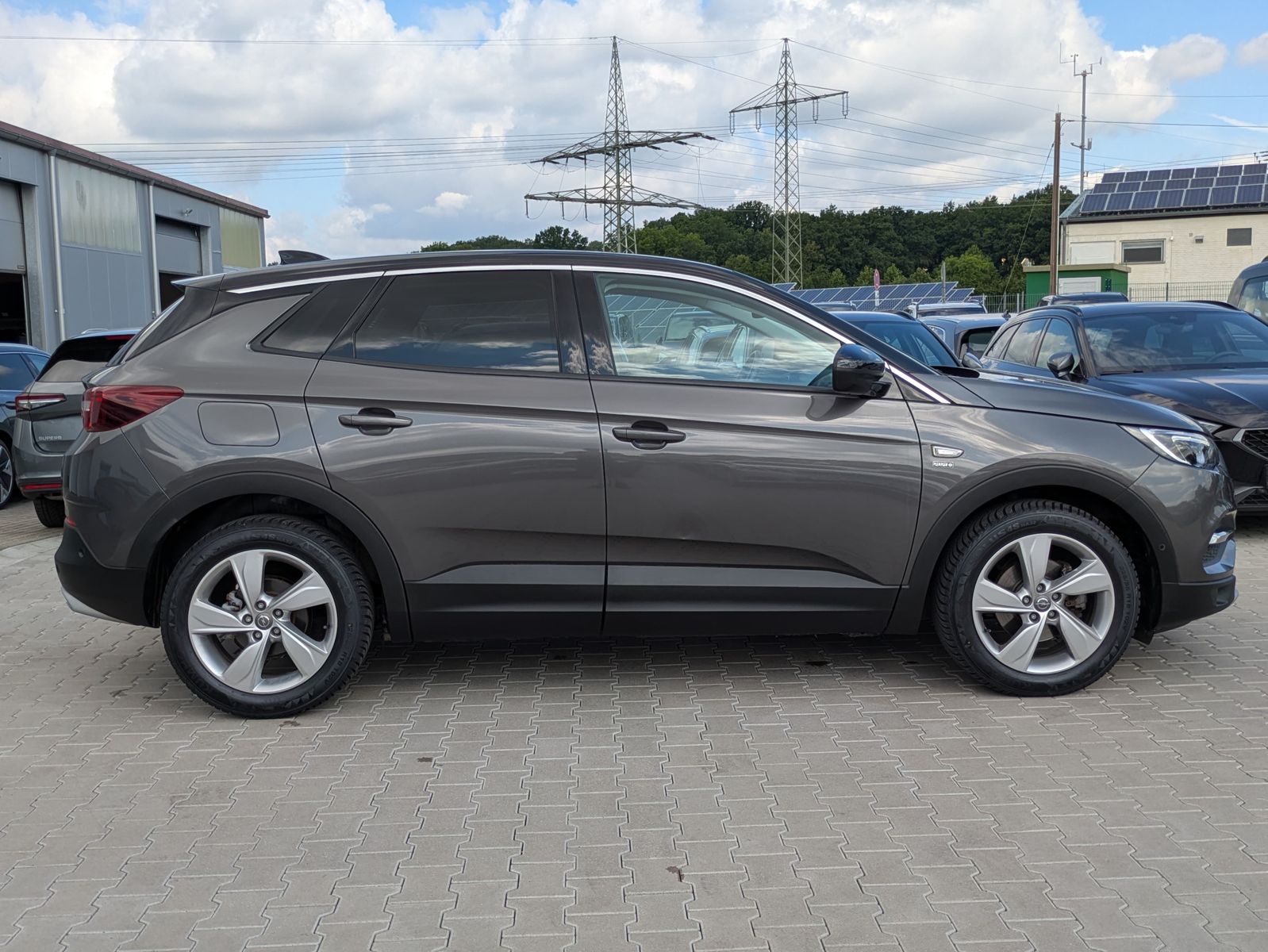 Fahrzeugabbildung Opel Grandland X 1.2 Opel 2020 LED*TEMP*KAMERA*18"APP