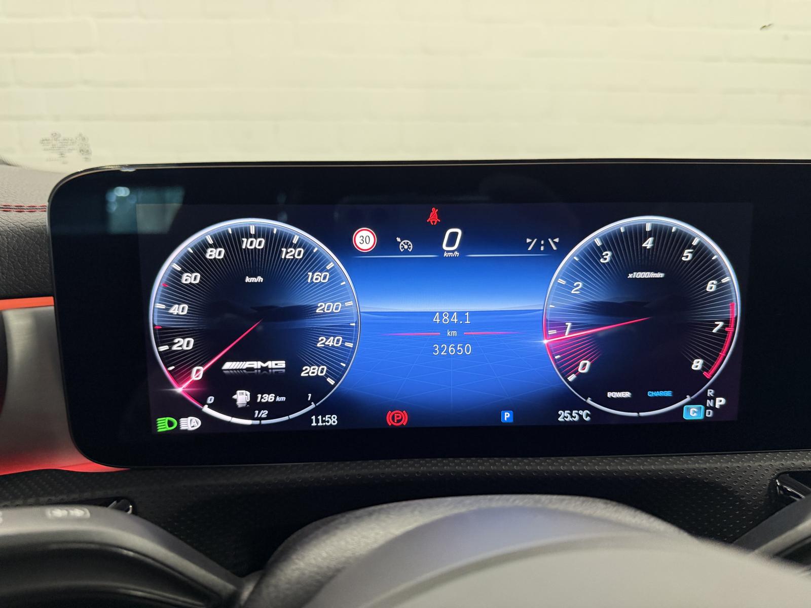 Mercedes-Benz CLA 35 AMG Shooting Brake 4M Speedshift 8G-DCT