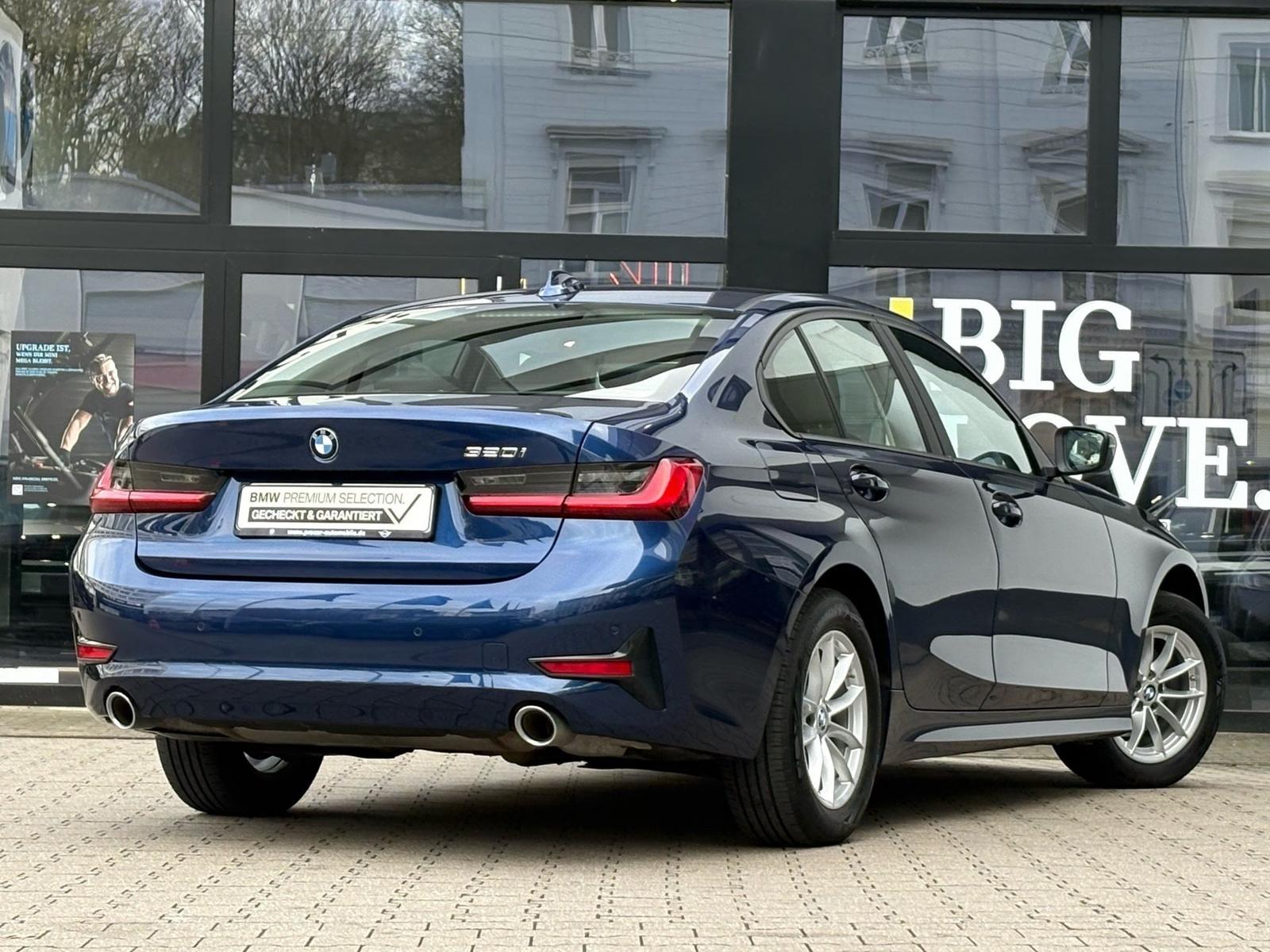 BMW 320i Navi LED PDC Tempomat Klimaaut. 16"LM