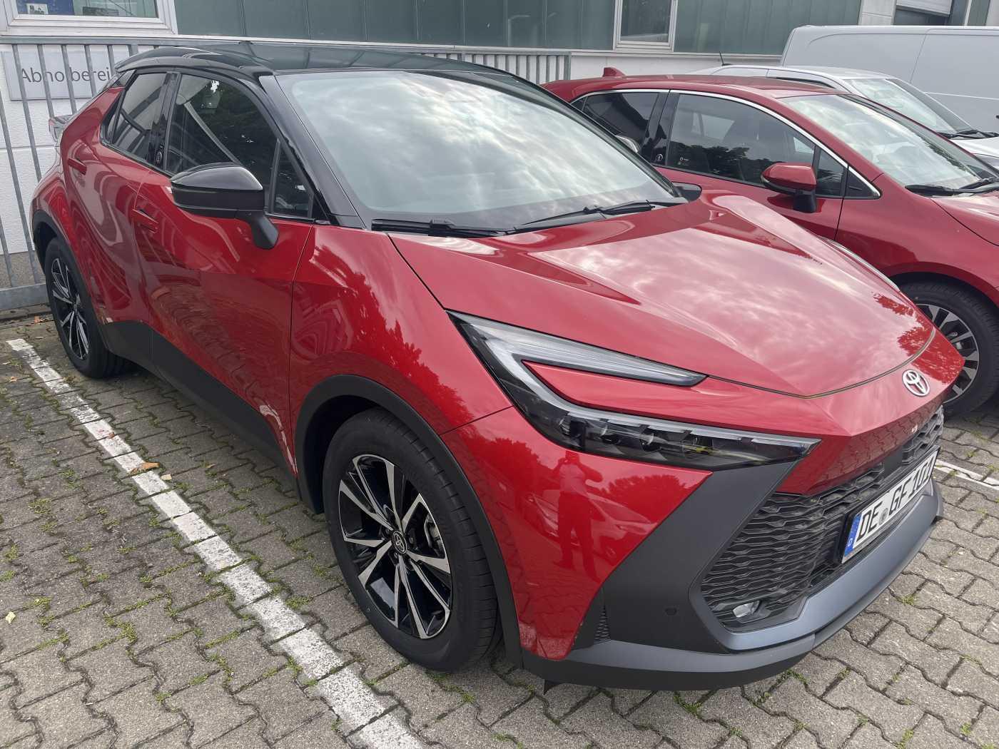 Toyota C-HR 1.8 Hybrid Team D