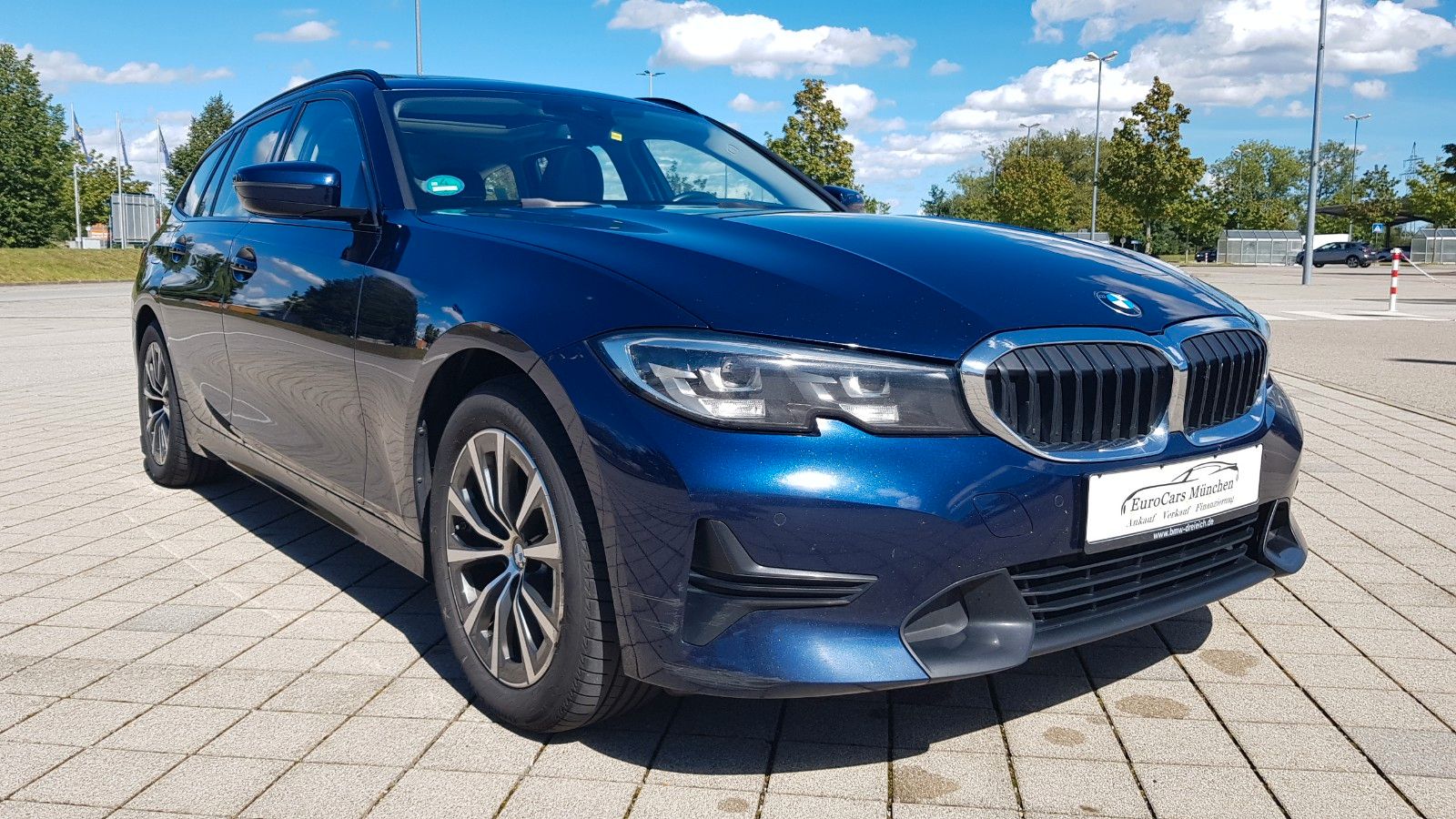BMW 320d xD Touring Sport Line Aut.~LED~AHK~Panorama