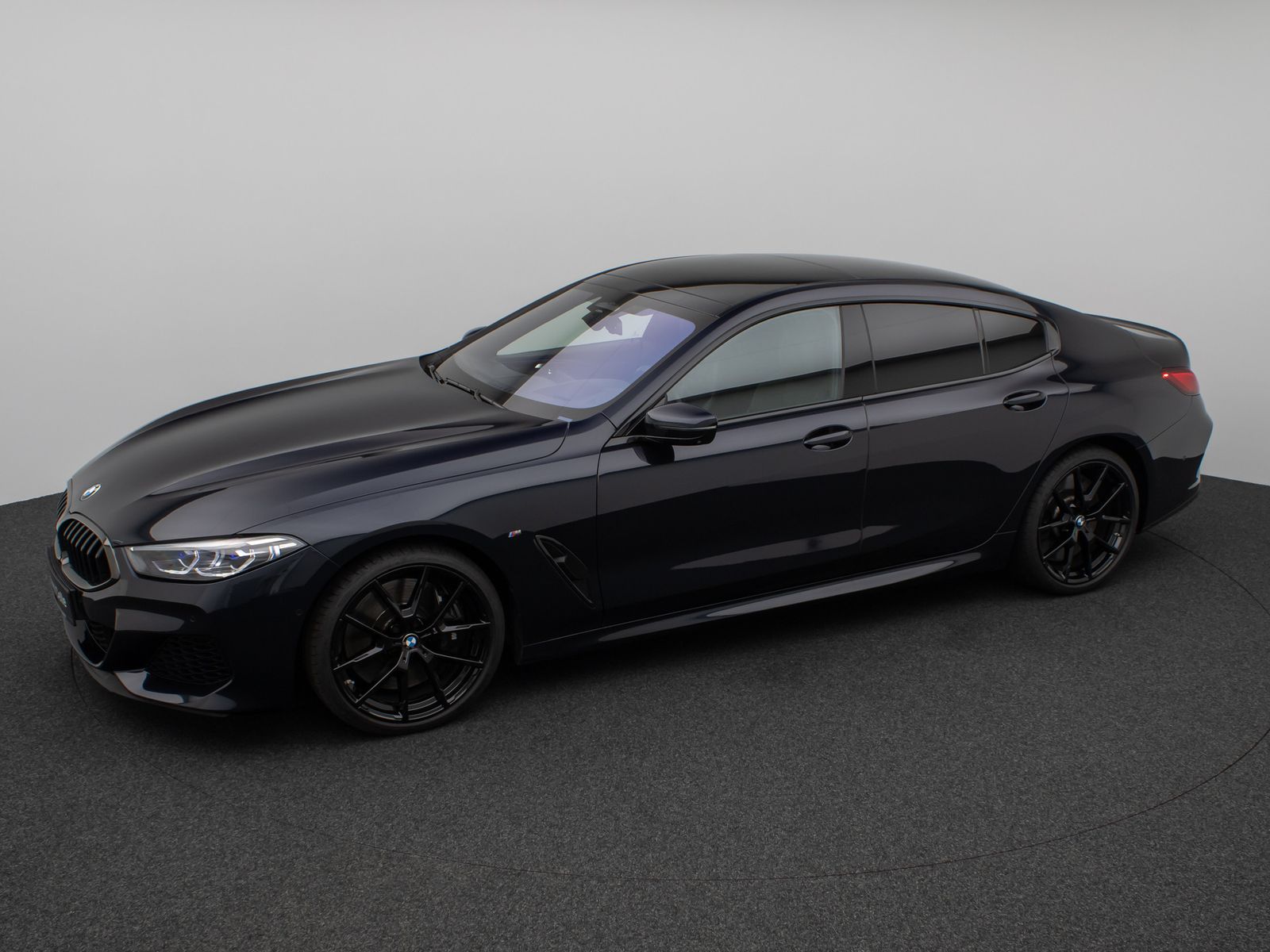 Fahrzeugabbildung BMW M850i xD GranCoupé Panorama Laser H/K SoftCl 20"