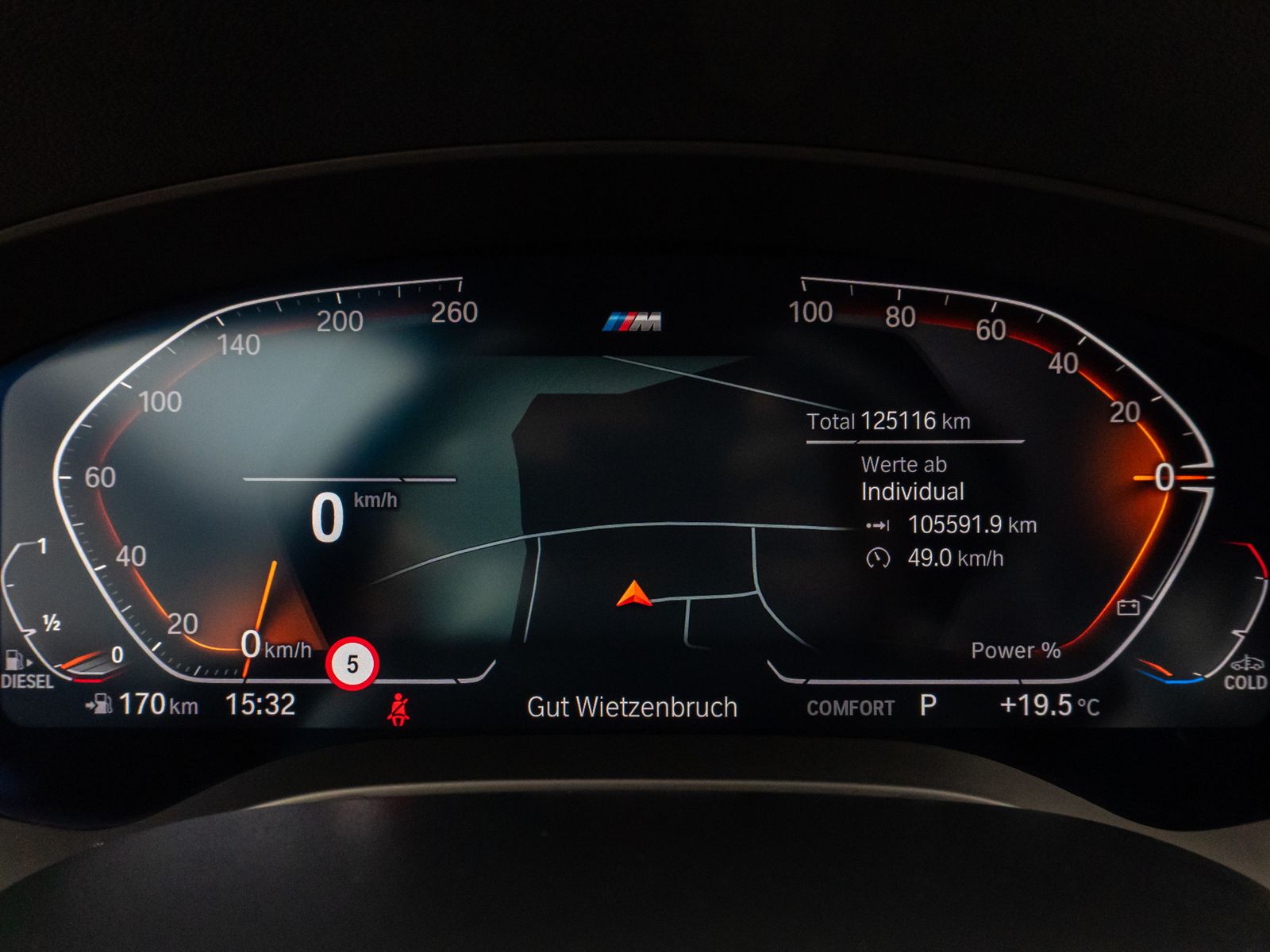 Fahrzeugabbildung BMW 530d  xD M Sport Kamera Laser HUD DAB H/K 20Zoll