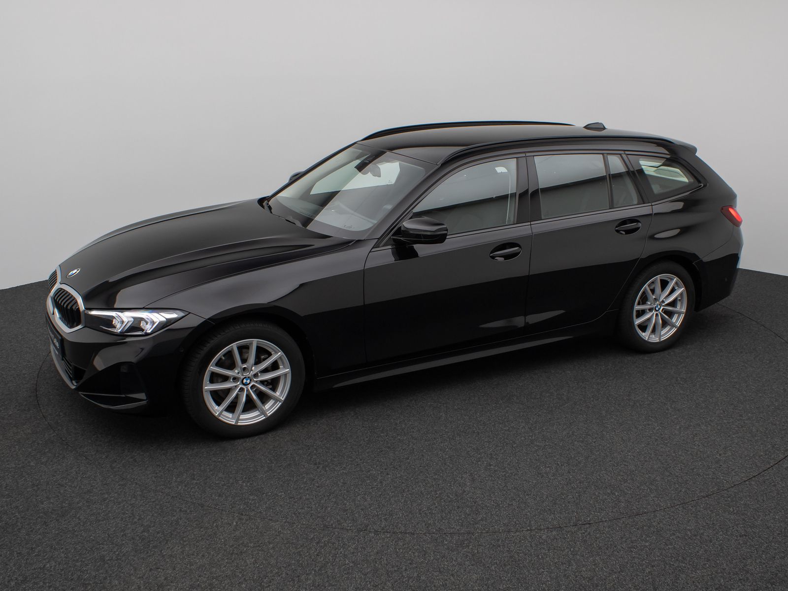 Fahrzeugabbildung BMW 318i Kamera DAB Sportlenkrad CockPit+ Alarm LED