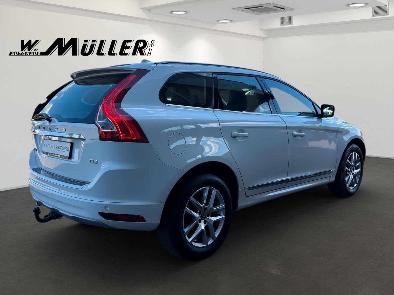Fahrzeugabbildung Volvo XC60 Summum 2WD