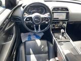 Jaguar XE D200 Mild-Hybrid R-Dynamic Black ACC Ambiente - Jaguar XE: R Dynamic Black