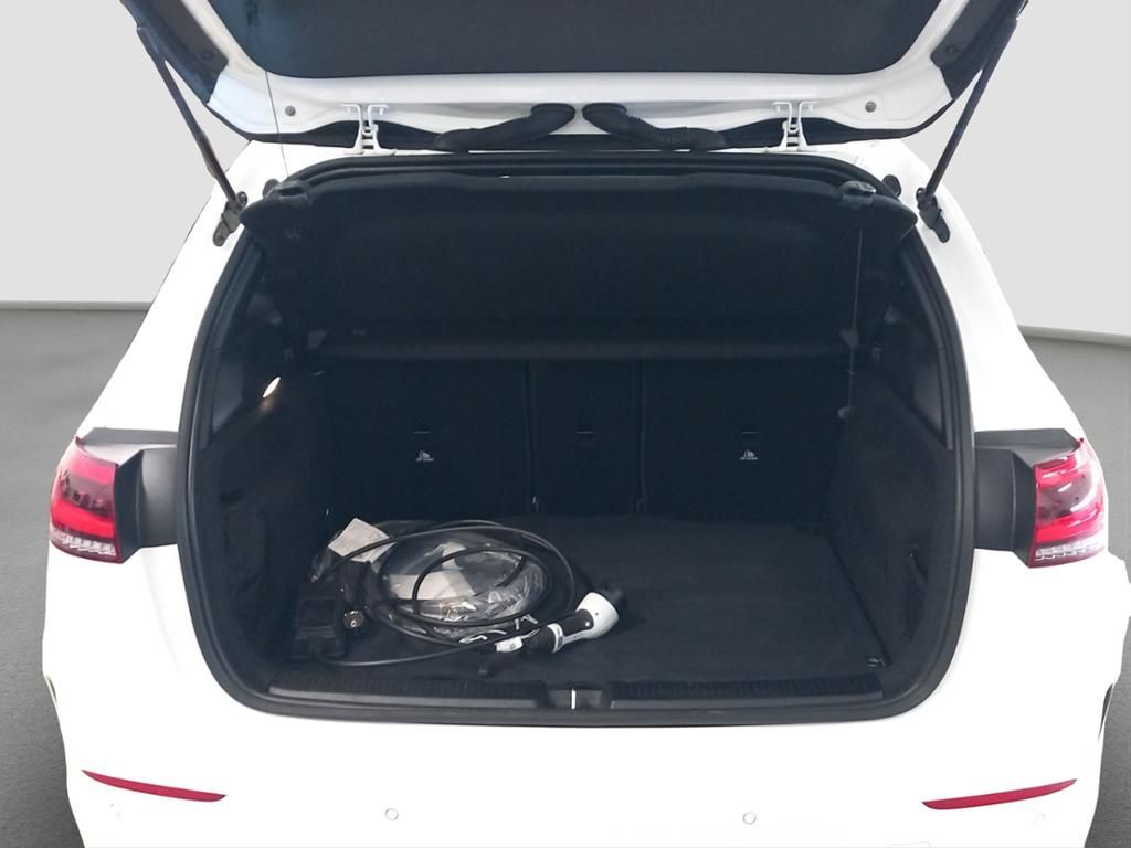 Fahrzeugabbildung Mercedes-Benz B 250 e AMG*NIGHT*LED*PDC*ParkAss*SpurH*AUT*AHK