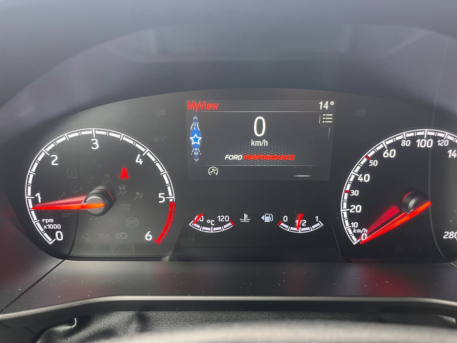 Fahrzeugabbildung Ford Focus Turnier ST