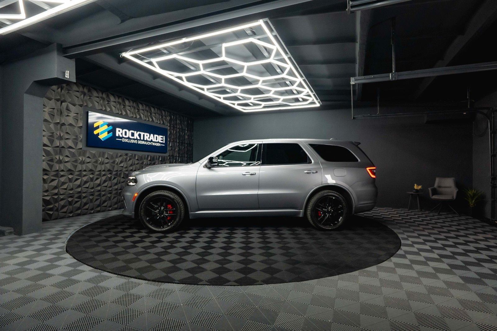 Fahrzeugabbildung Dodge Durango 5.7 V8 R/T SRT 4x4 Night-Paket Modell 22