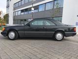 Mercedes-Benz Mercedes W124 300CE Coupe mit original 680... - Mercedes-Benz 300: 6.3