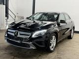 Mercedes-Benz GLA 220 CDI 4Matic 7G-DCT Urban / PDC V+H - Mercedes-Benz GLA 220: 4matic