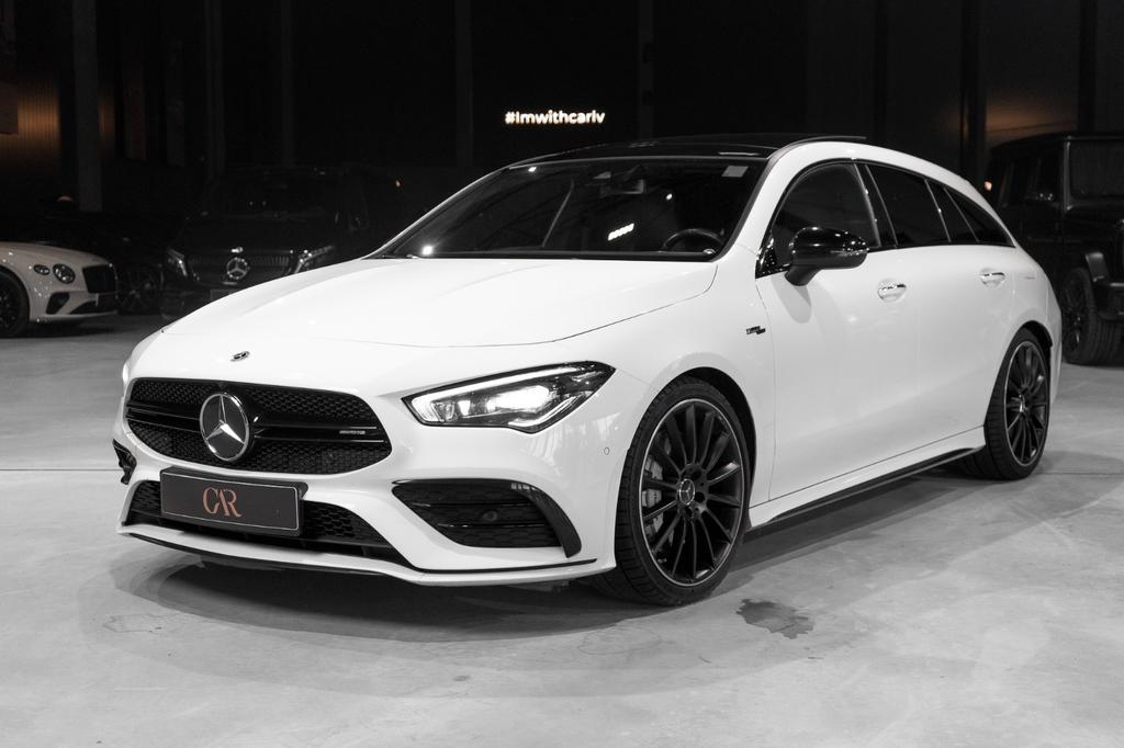 Mercedes-Benz CLA 35 AMG