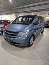 Hyundai H-1Travel - 8 Sitze -2x Schiebetüren  St. Heizu. - gebrauchte Hyundai H-1 aus dem Jahr 2011