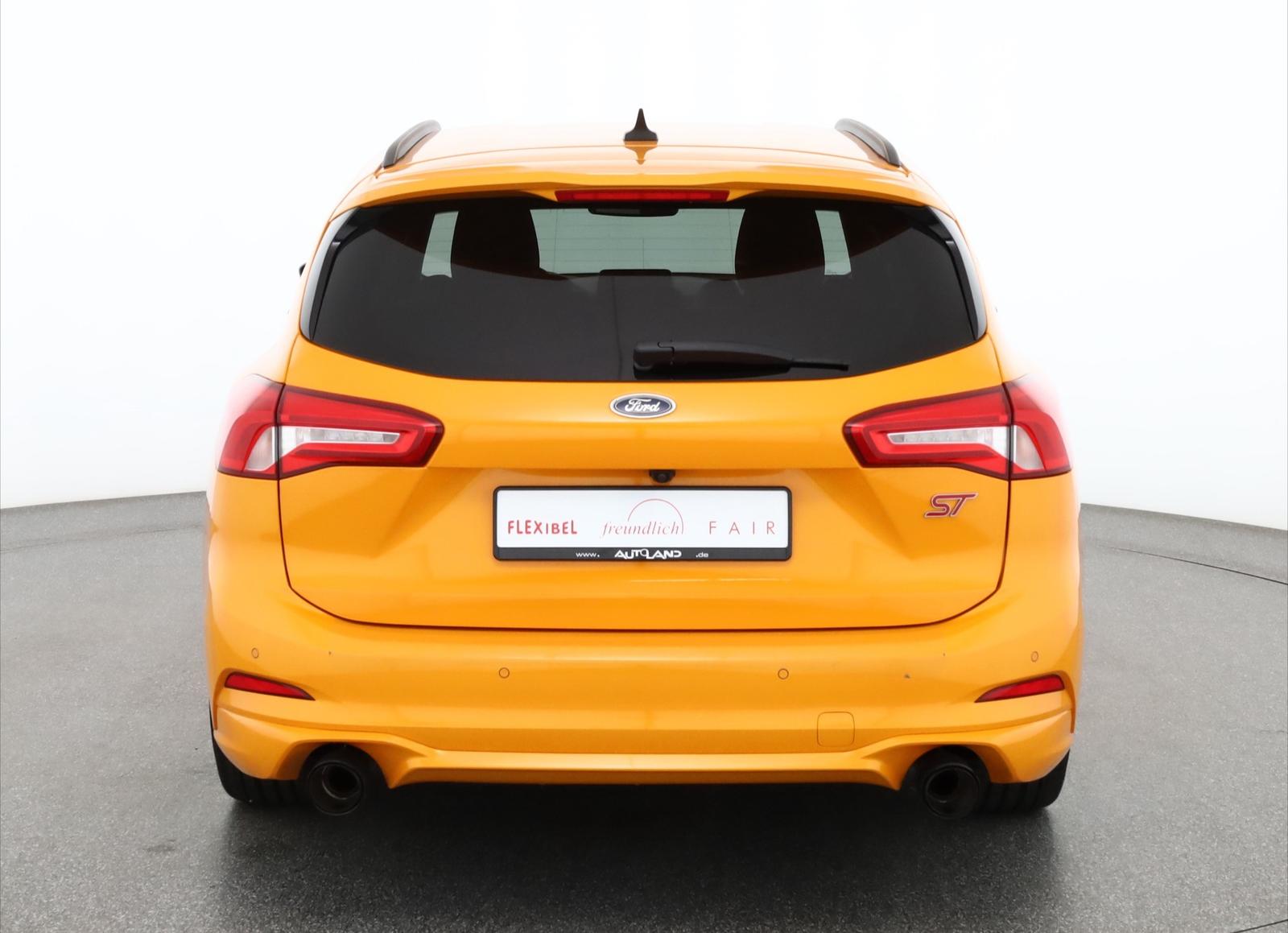 Ford Focus Turnier 2.3 EB ST LED Navi Kamera ACC AHK