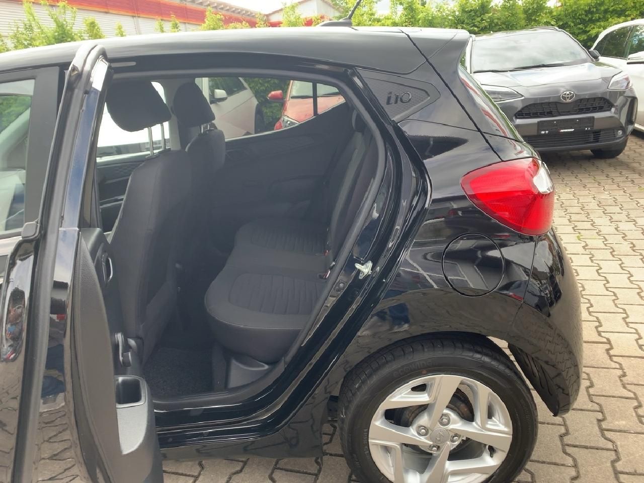 Fahrzeugabbildung Hyundai i10 1.0 l Edition 30