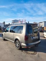 Volkswagen Caddy Maxi Highline/SHZ/AHK/MwSt./7-Sitzer/ACC - Volkswagen Caddy Maxi aus 2018
