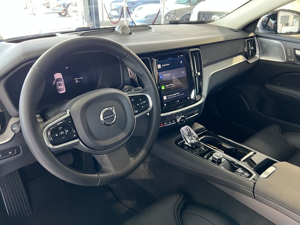 Volvo S60 T8 Ultimate Dark Recharge AWD B&W Massage
