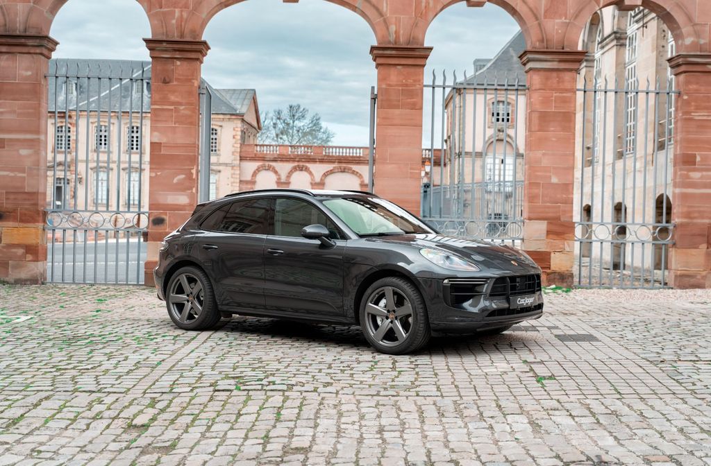 Image of Porsche Macan
