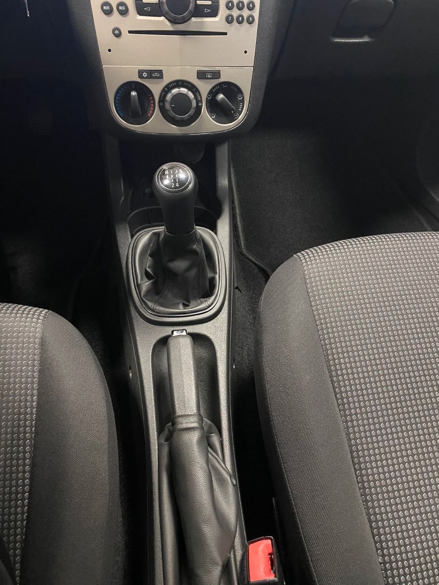 Fahrzeugabbildung Opel Corsa 1.0 Selection+KLIMA+GARANTIE+2.Hand+HU neu
