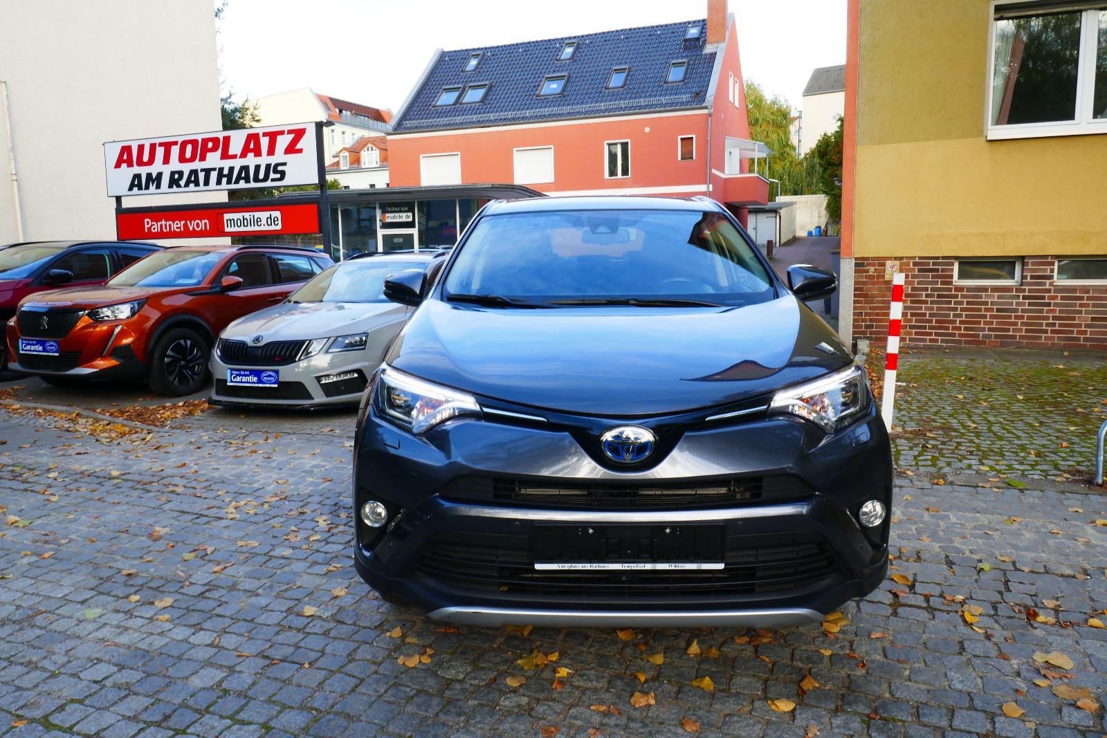 TOYOTA RAV 4 155CH - BVA - 1ERE MAIN - HAYON ÉLECTRIQUE - 75.342 KMS