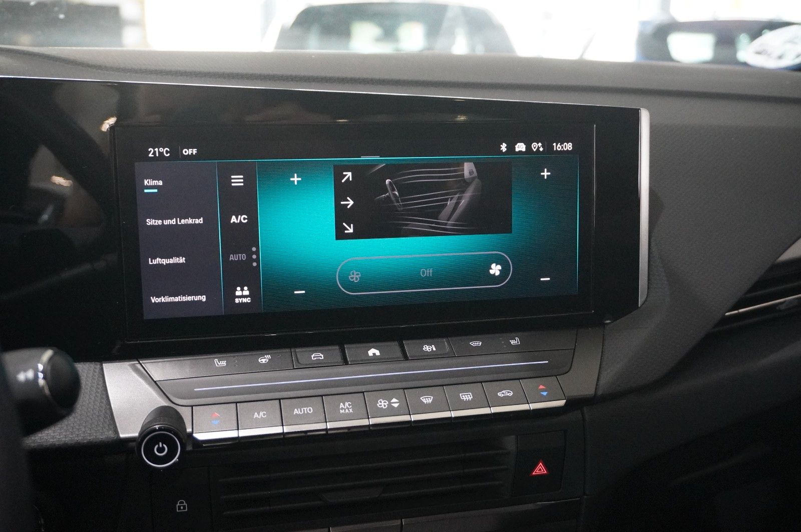Fahrzeugabbildung Opel Astra L Lim. 1.6 HYBRID ULTIMATE NAVI/360°/HUD