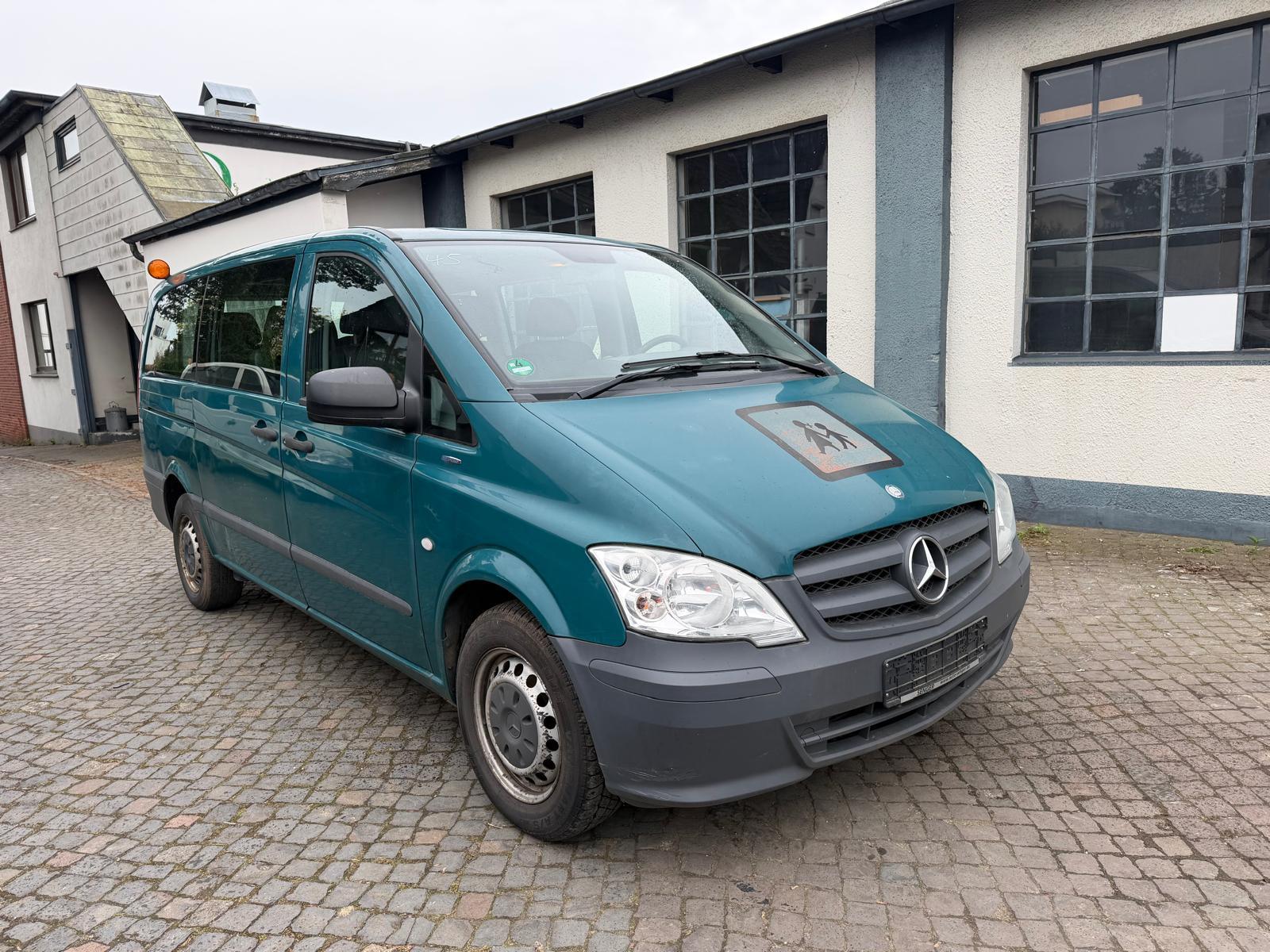 Mercedes-Benz Vito Kombi 113 CDI lang, 9 Sitze