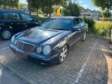 Mercedes-Benz E-Klasse E270 CDI W210 Avantgarde - Mercedes-Benz E 270: Cdi Avantgarde