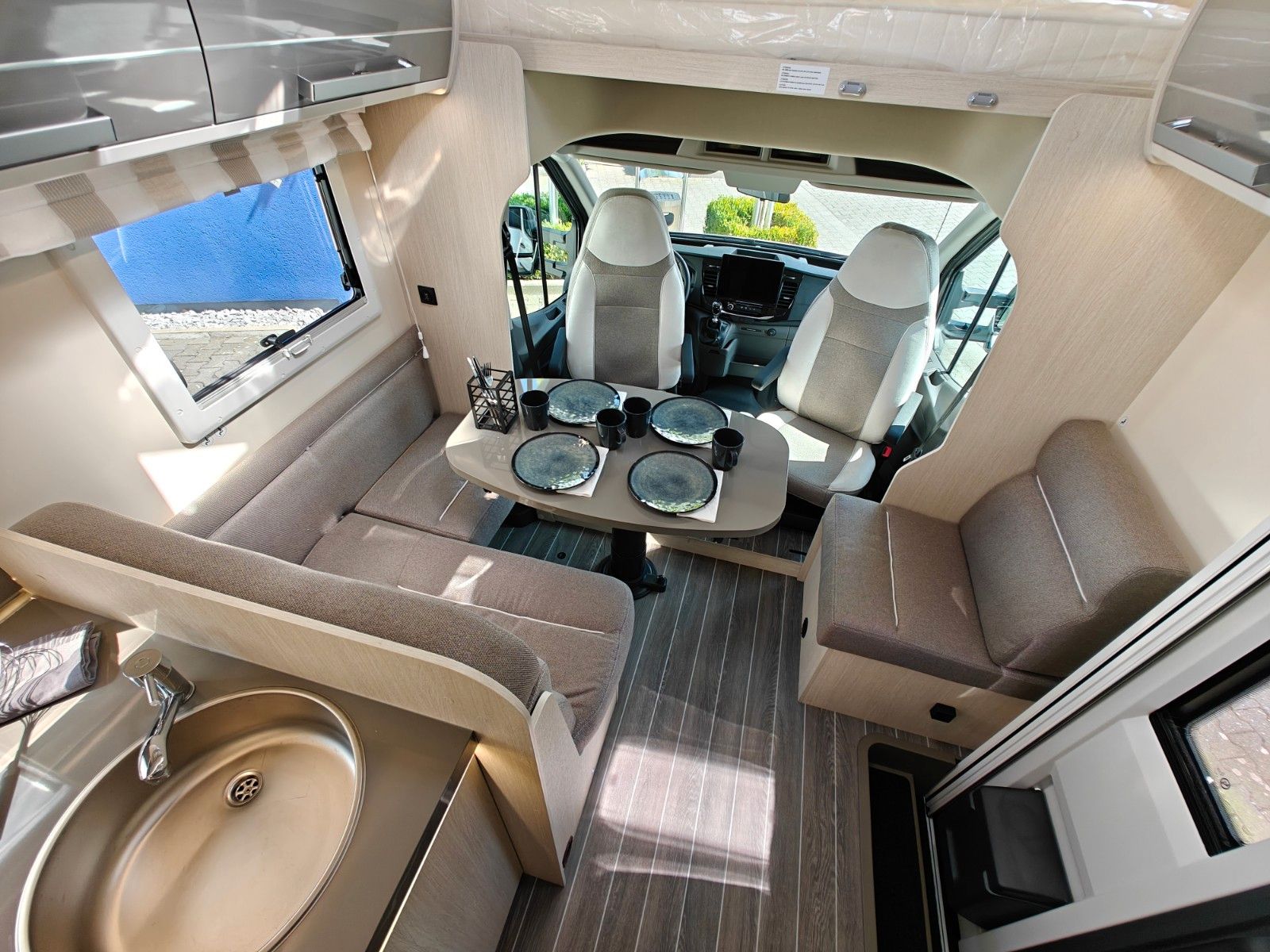 Fahrzeugabbildung NobelART A-7000 Modell 2025 ALL IN SUMMER SALE