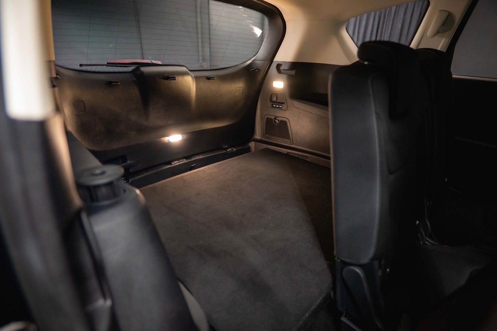 Fahrzeugabbildung Ford S-Max Titanium 2.0 EcoBoost *ACC*Kamera*LED*