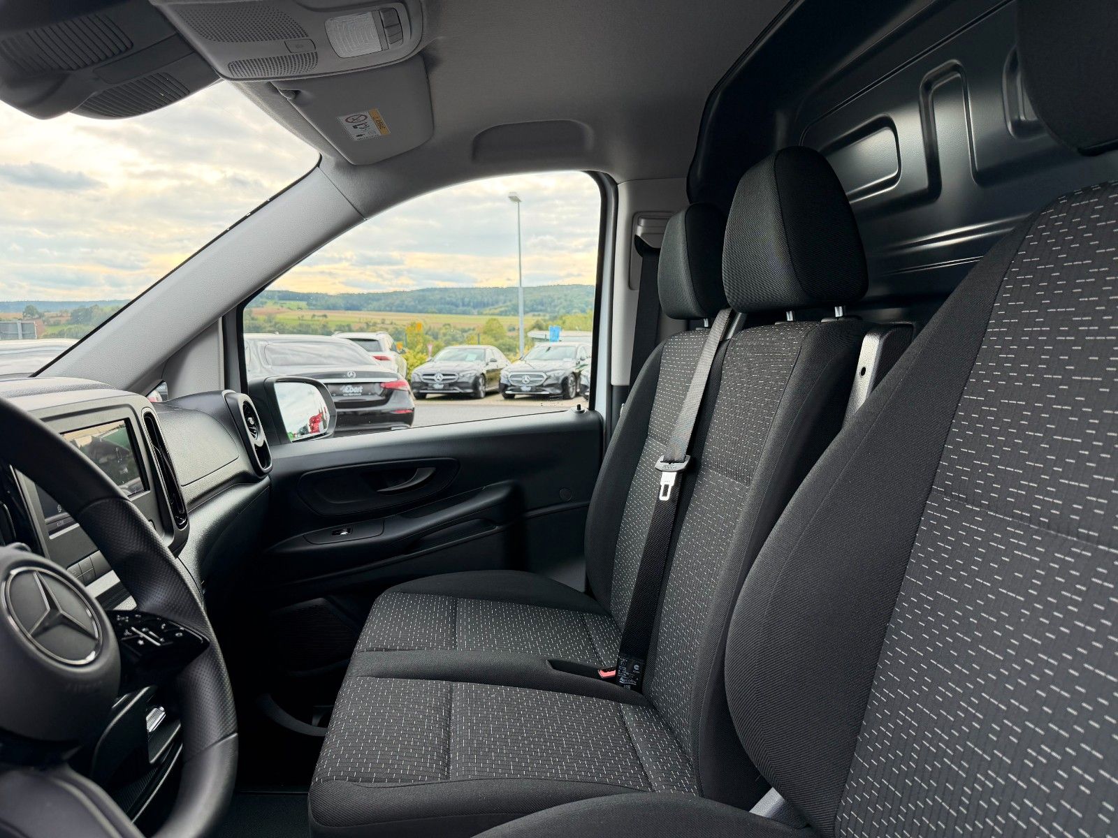 Fahrzeugabbildung Mercedes-Benz Vito 116 CDI 9G Klima Kamera SHZ