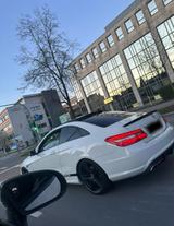 Mercedes-Benz E500 Coupé Mercedes Benz - gebrauchte Mercedes-Benz E 500 aus dem Jahr 2010