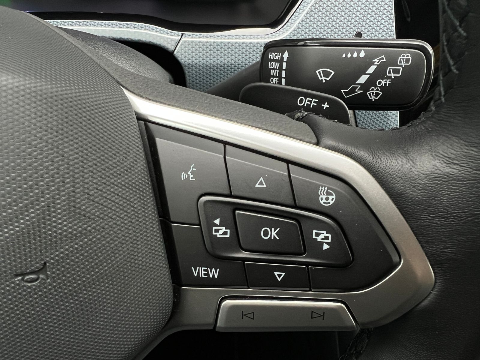 Fahrzeugabbildung Volkswagen Touran Goal 1.5 TSI DSG *AHK, IQ Light, ACC, Kam